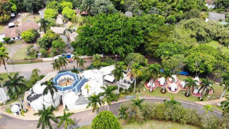 Oficina Comercial Jardines del Recuerdo Cali y Recordar Uno a uno, San Vicente